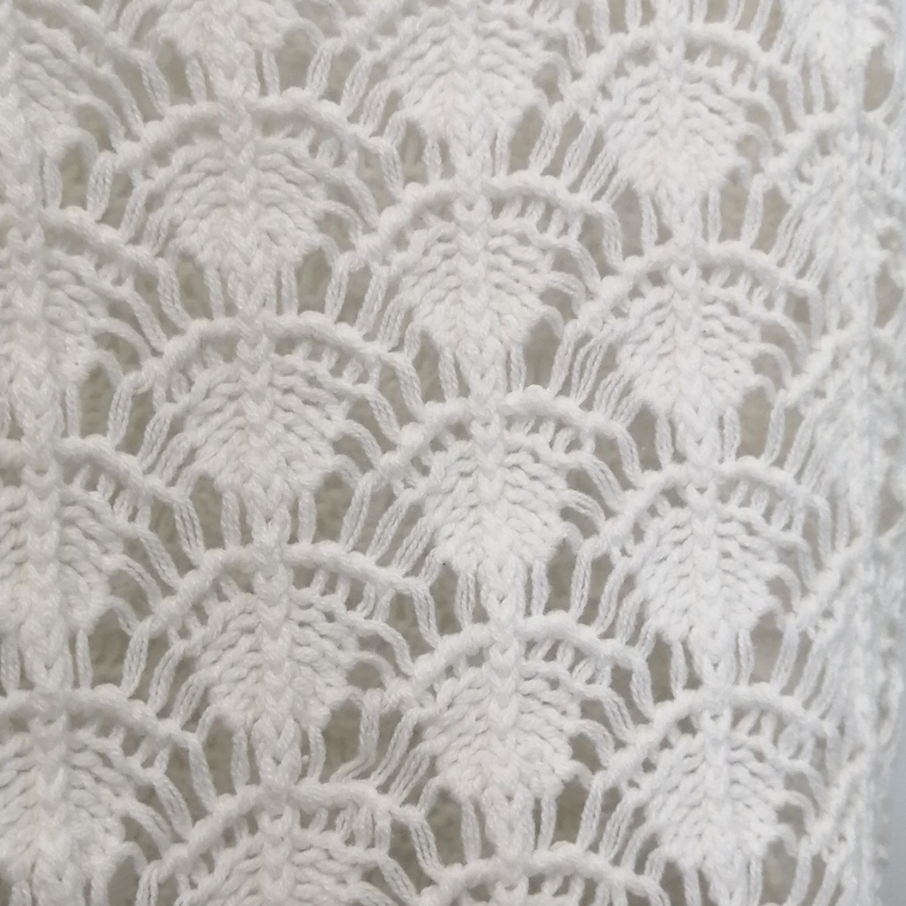 Crochet tank top - Picture 2 of 4